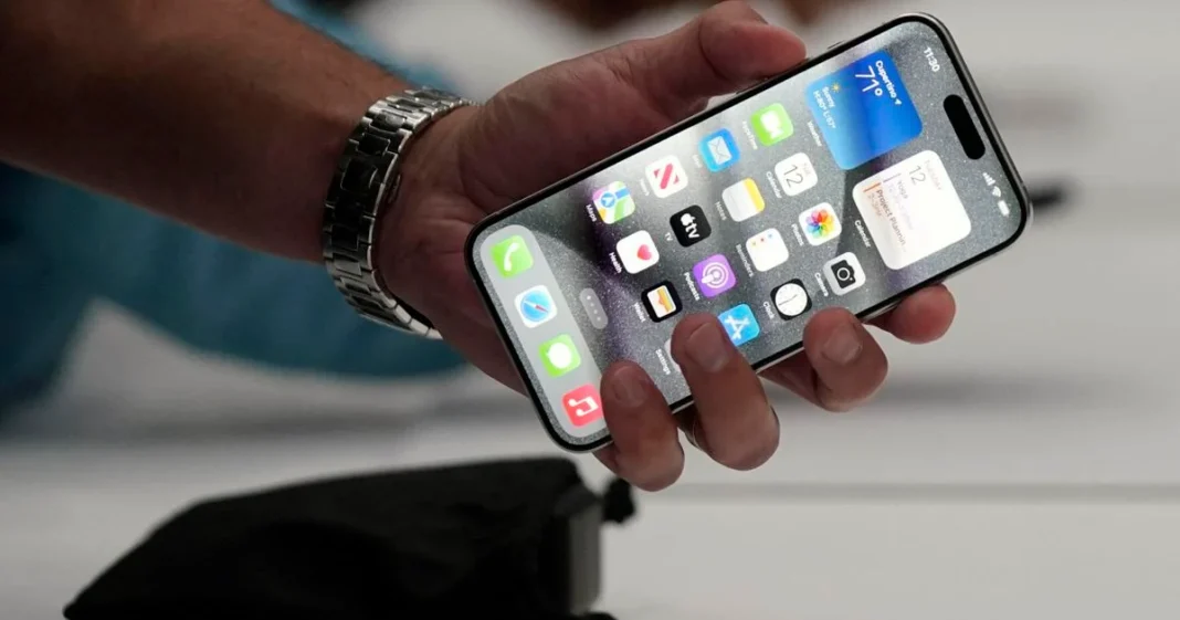 iPhone 16
