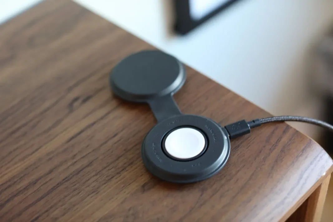 Native Union’s Smart Little Combo Charger Has Just Secured A Place In My Travel Bag.